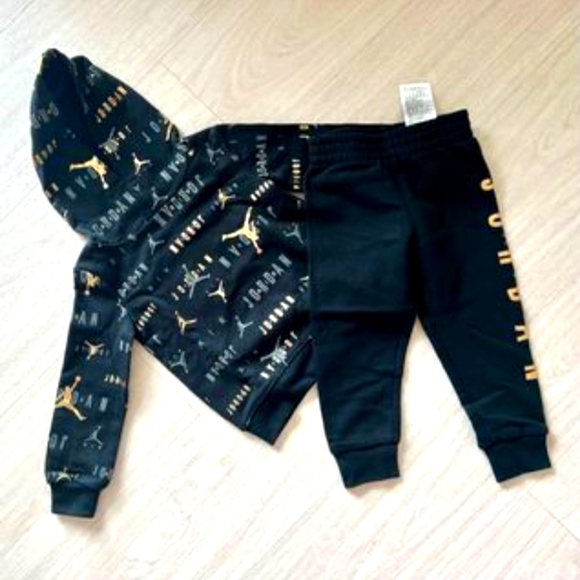 Jordan Infant Black and Gold Jogger Set HOODIE and Sweatpants 9M - Picture 1 of 1